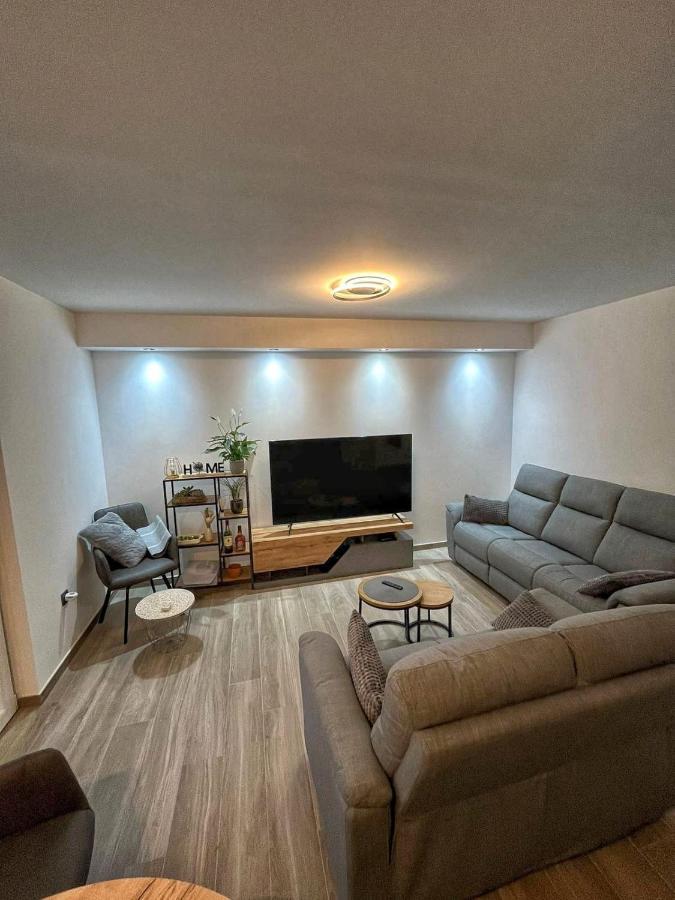 Apartman Oliva Задар Екстериор снимка